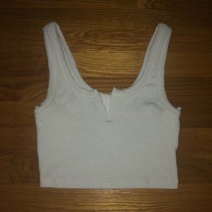 Women’s White Notch-Neck Cropped Sleeveless Tank Top